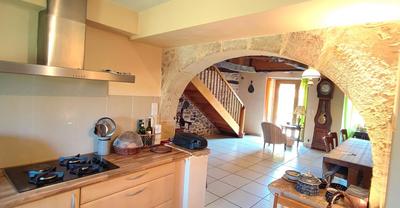 Corps de ferme - 230 m² - 5 pièces