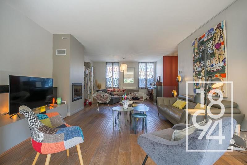 Appartement - 137 m² - 4 pièces