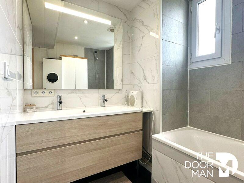 Appartement - 81 m² - 4 pièces