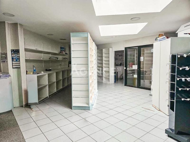 Immeuble - 552 m² - 5 pièces