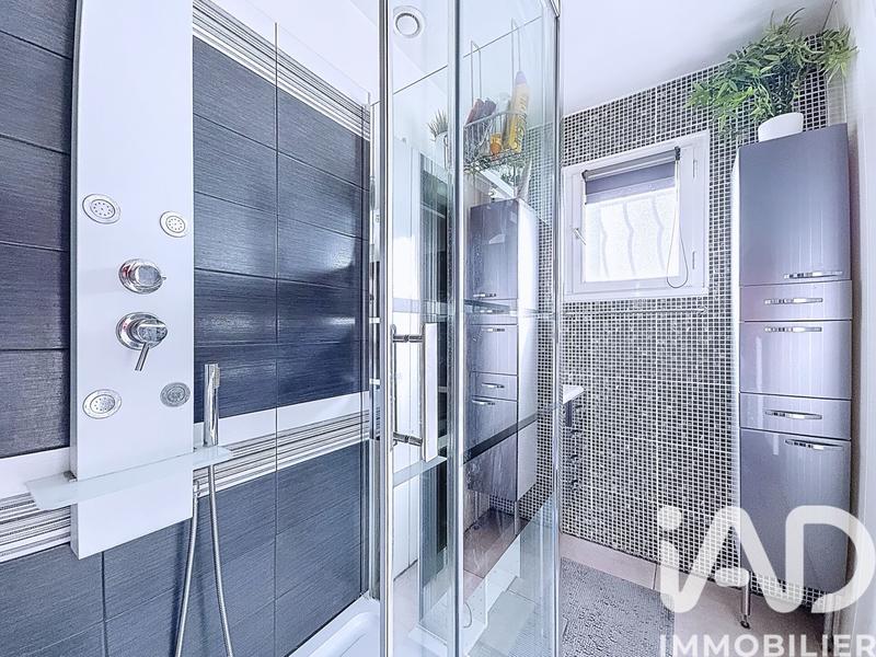 Maison - 117 m² - 6 pièces