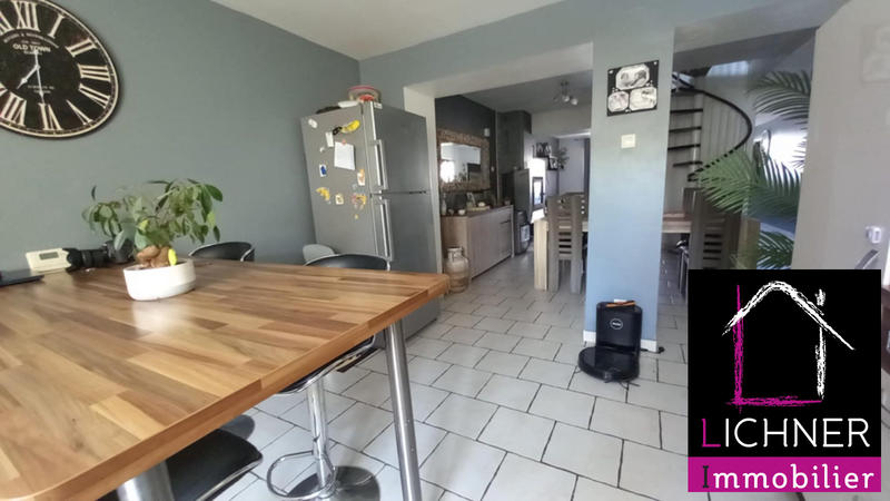 Maison - 150 m² - 6 pièces