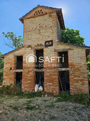 Maison - 400 m² - 6 pièces