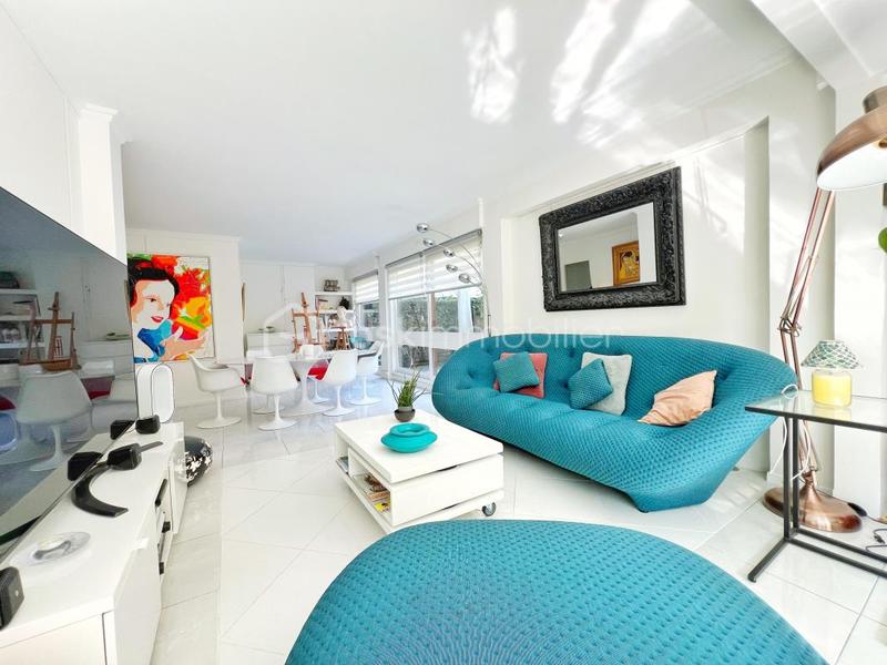 Appartement - 110 m² - 5 pièces