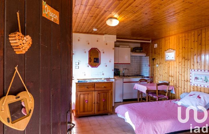 Maison - 166 m² - 9 pièces