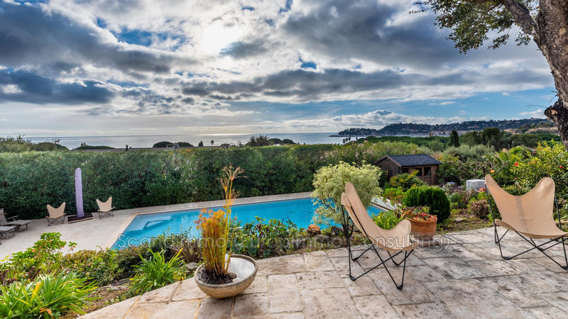 Maison - 180 m² - 5 pièces