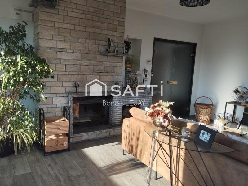 Maison - 215 m² - 7 pièces