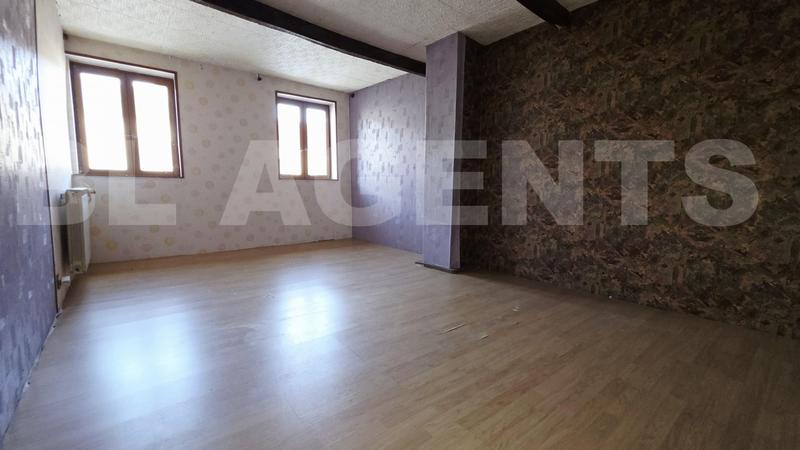 Maison - 149 m² - 6 pièces