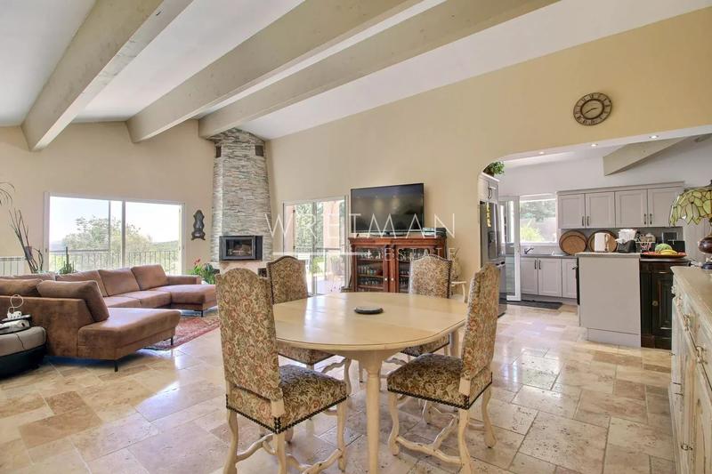 Villa - 146 m² - 5 pièces