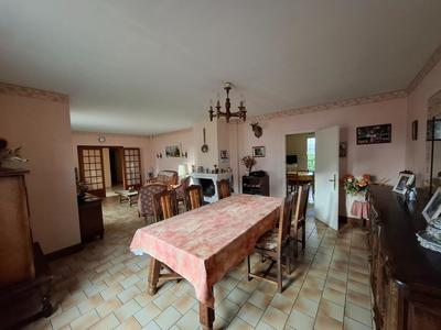 Maison - 128 m² - 4 pièces