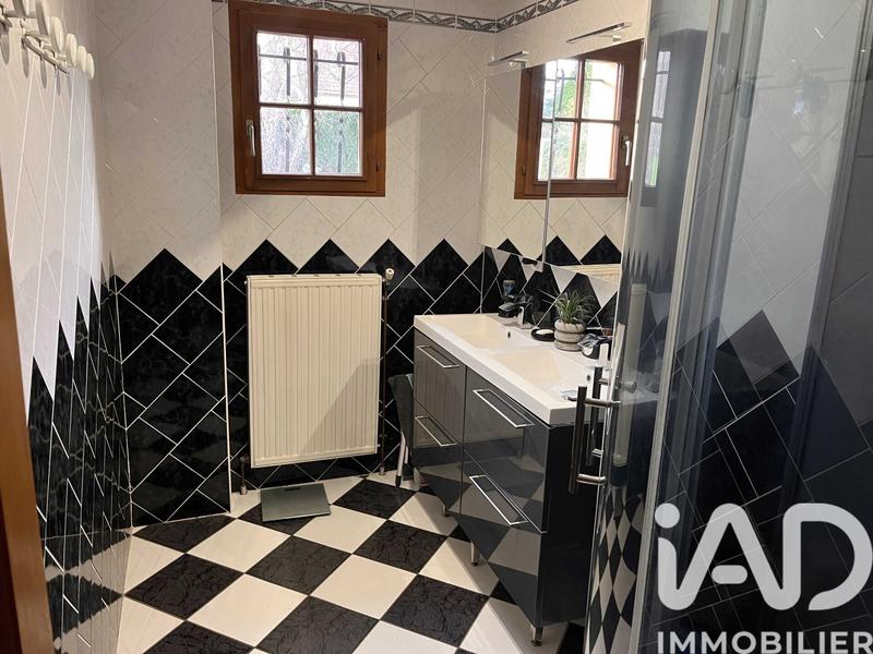 Maison - 115 m² - 6 pièces