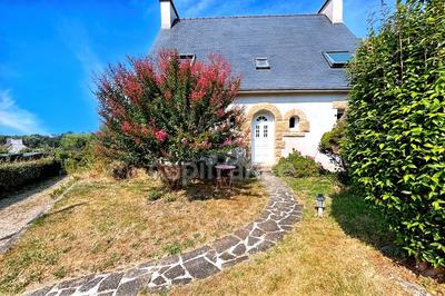 Maison - 117 m² - 6 pièces