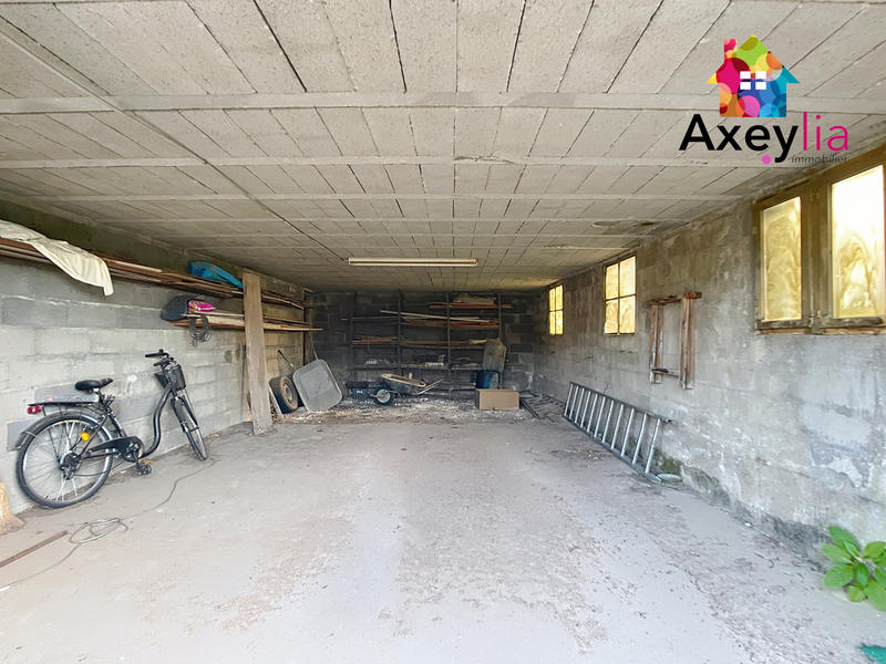 Maison - 99 m² - 5 pièces