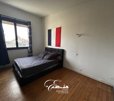 Maison - 102 m² - 4 pièces