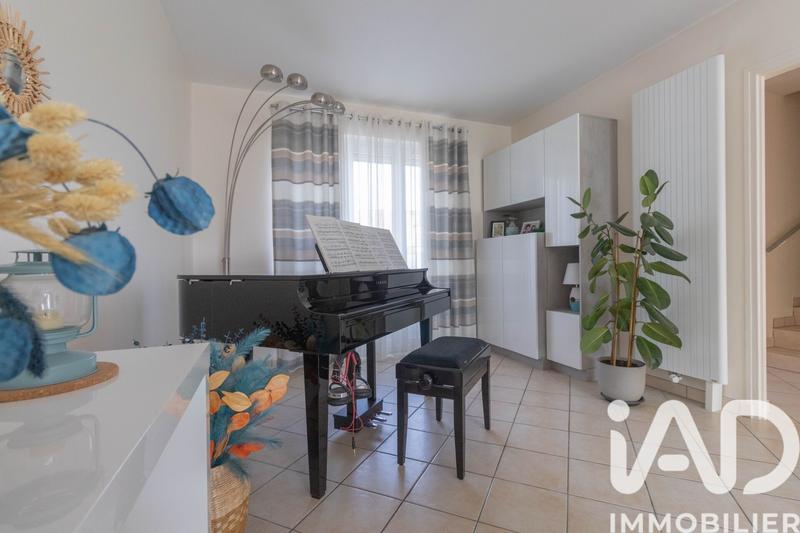 Maison - 120 m² - 6 pièces