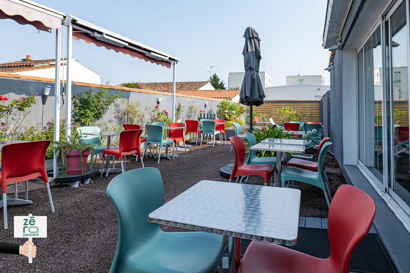 Fonds de commerce - Magasins - 100 m²