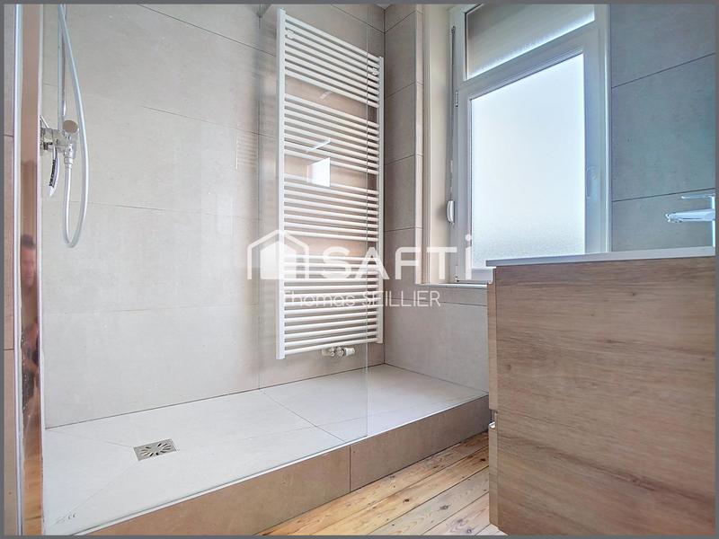 Maison - 297 m² - 14 pièces