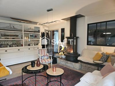 Maison - 160 m² - 6 pièces