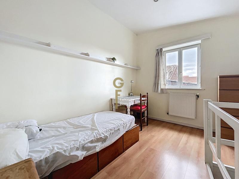 Maison - 226 m² - 6 pièces