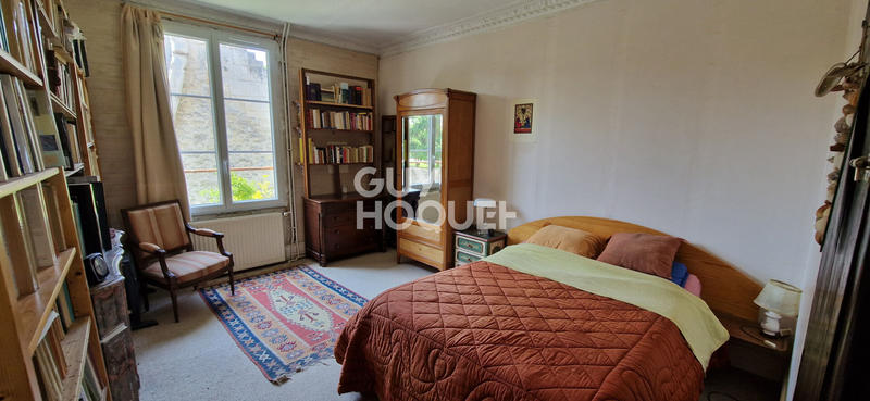 Maison - 342 m² - 14 pièces