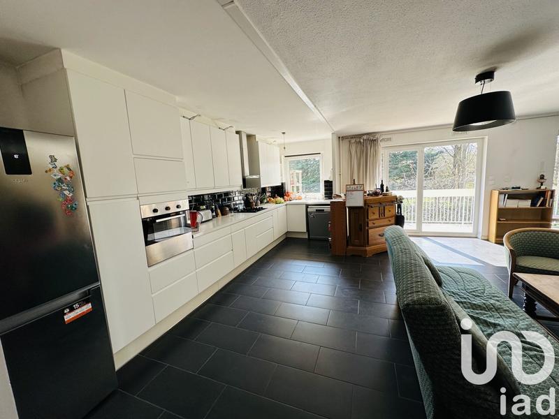 Appartement - 95 m² - 5 pièces