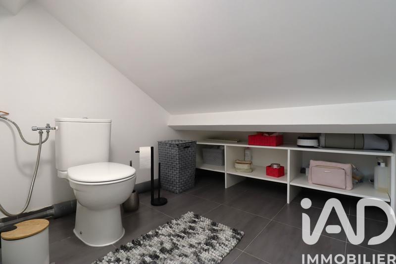 Maison - 94 m² - 5 pièces
