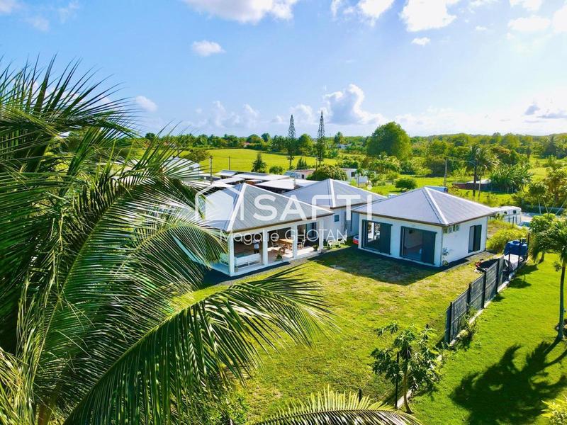 Maison - 176 m² - 5 pièces