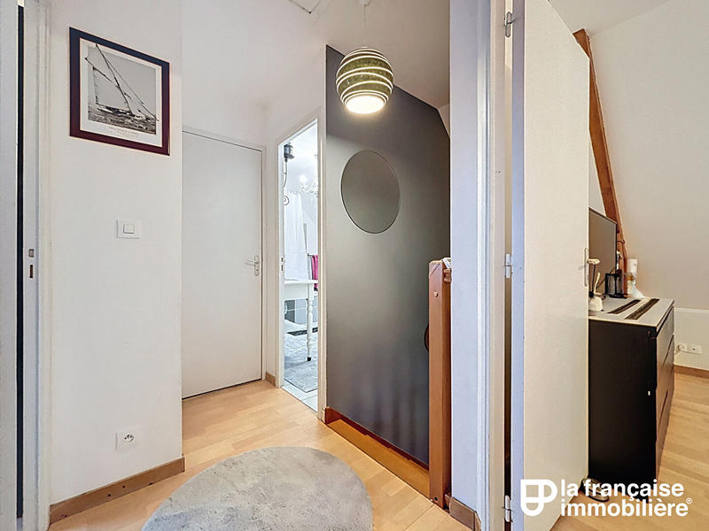 Maison - 83 m² - 5 pièces