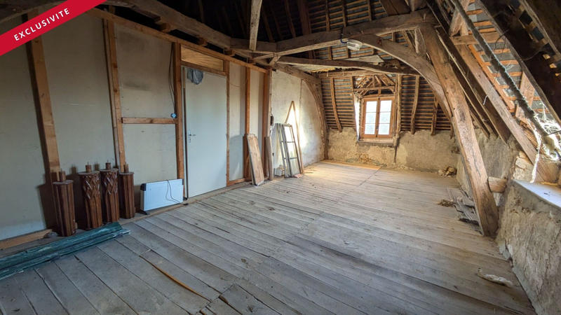 Maison - 230 m² - 8 pièces