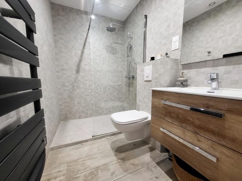 Maison jumelée - 112 m² - 5 pièces