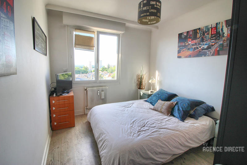 Appartement - 98 m² - 5 pièces