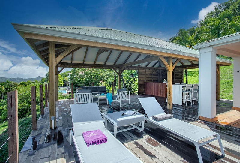 Villa - 270 m² - 6 pièces