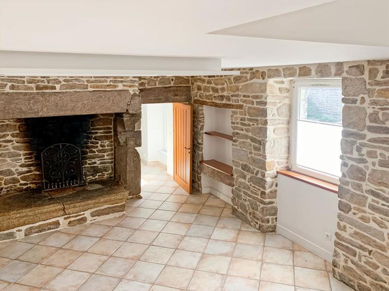 Maison - 230 m² - 6 pièces