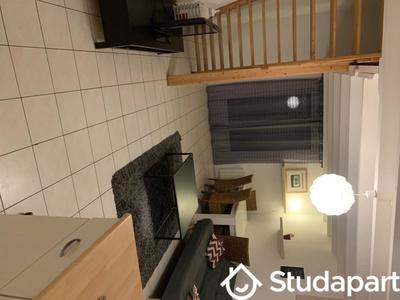 Chambre - 15 m² - 1 pièce