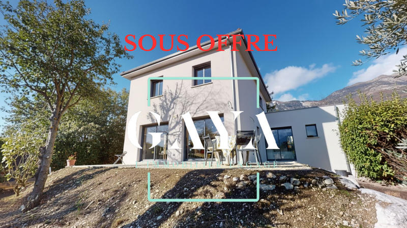 Maison - 125 m² - 5 pièces