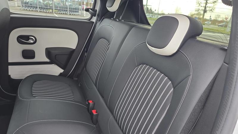 Renault Twingo 0.9 TCe 95 Edc6 Intens