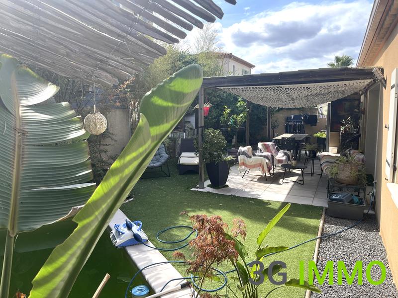 Maison - 102 m² - 4 pièces