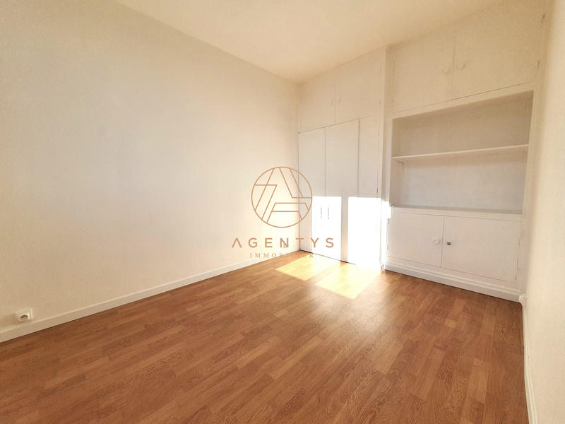 Appartement - 67 m² - 4 pièces