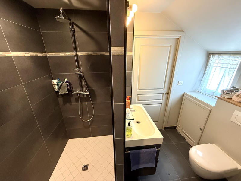 Maison - 144 m² - 8 pièces