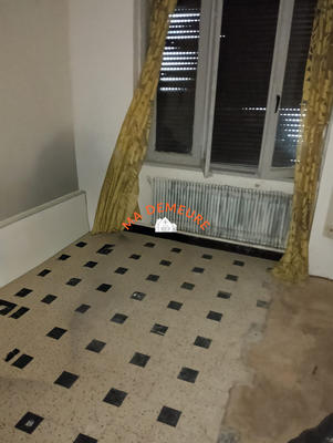 Maison - 90 m² - 6 pièces