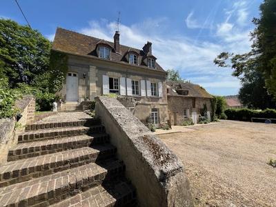 Maison ancienne - 220 m² - 7 pièces