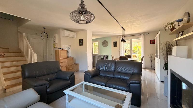 Maison - 115 m² - 5 pièces