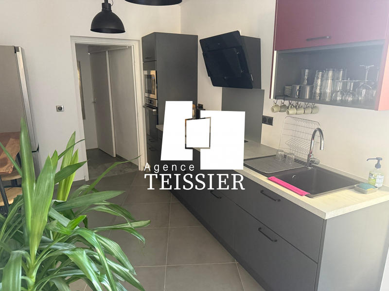 Appartement - 88 m² - 4 pièces