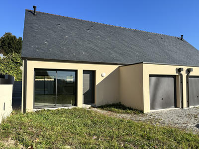 Maison - 85 m² - 5 pièces