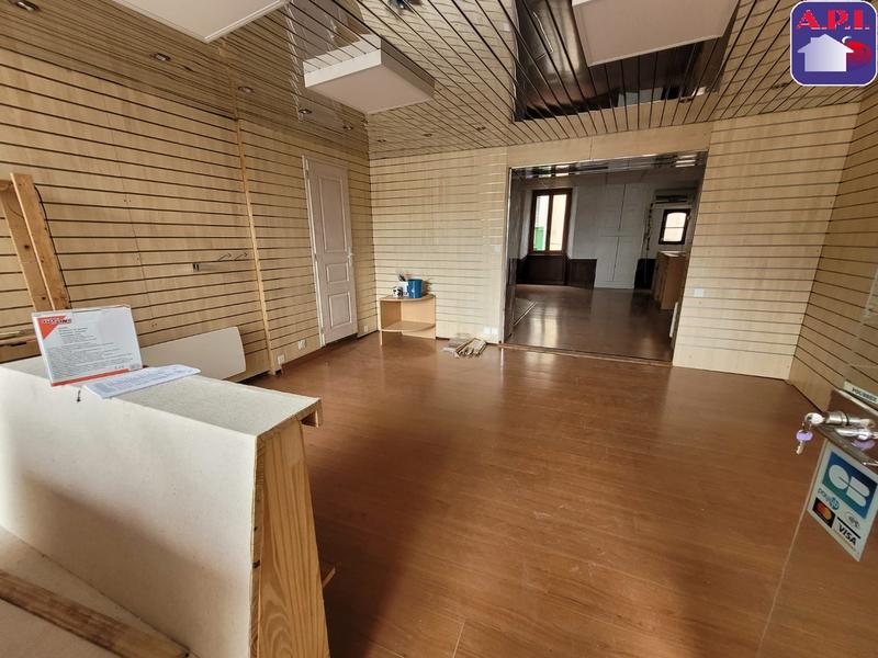 Local d'activités - 61 m² - 2 pièces