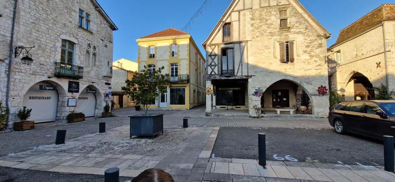 Maison - 165 m² - 6 pièces