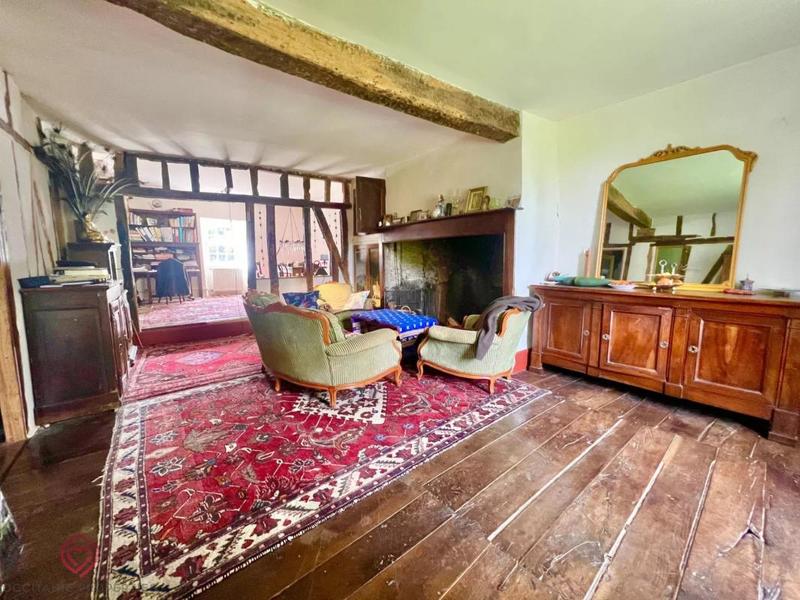 Propriété - 300 m² - 8 pièces