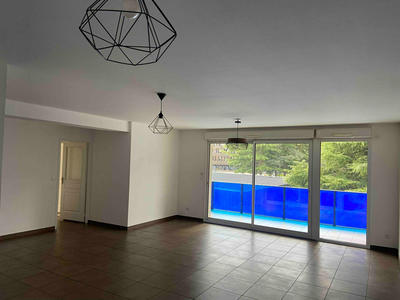 Appartement - 118 m² - 5 pièces