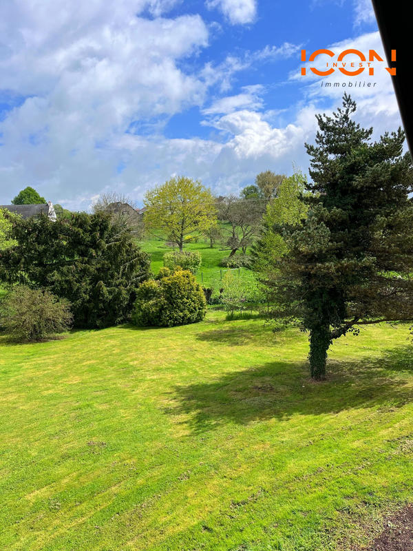 Maison - 190 m² - 8 pièces