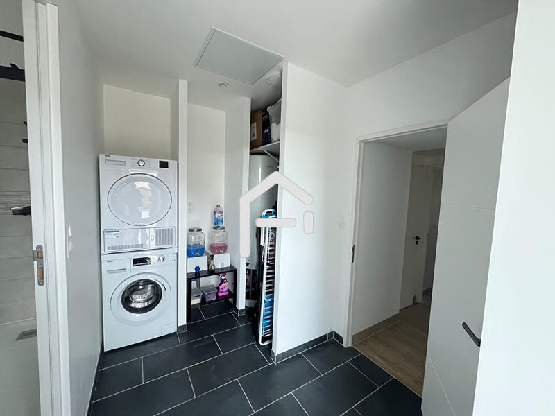 Maison - 104 m² - 6 pièces